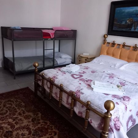 Hotel Casa Surunova Napoli Esterno foto